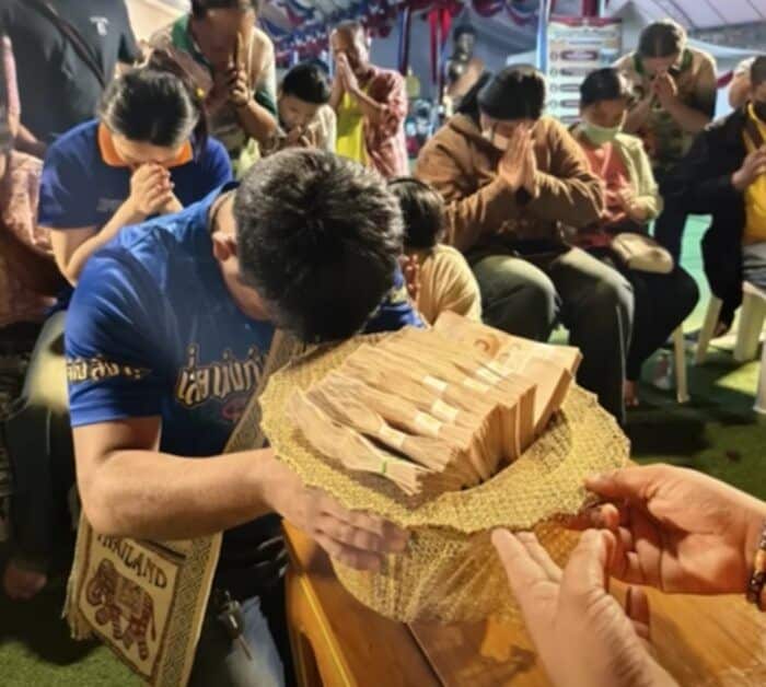 Ayutthaya shrine sparks lottery frenzy after string of jackpot wins | News by Thaiger