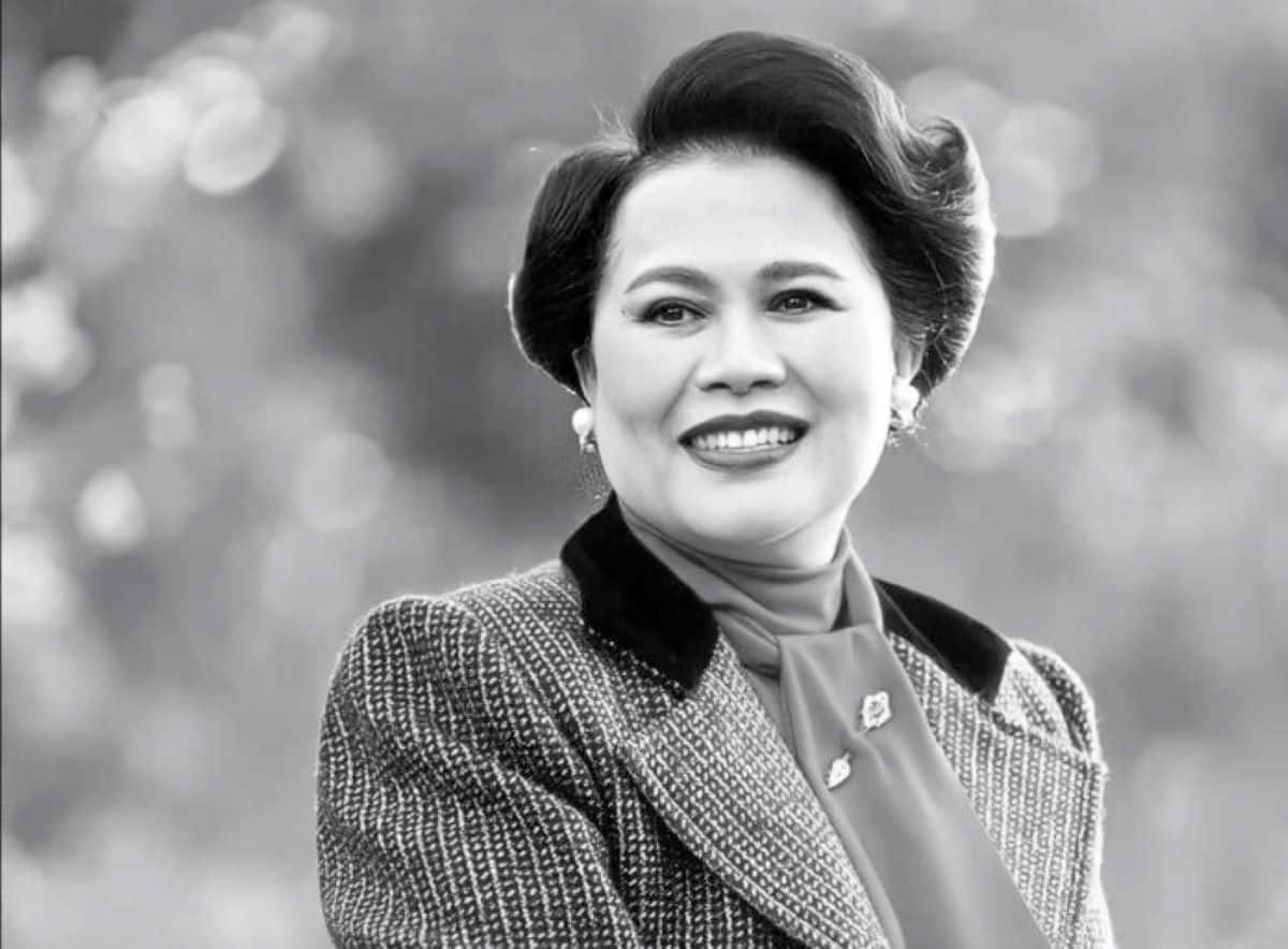 China sends condolences as Thai PM tackles mourning attire costs | News by Thaiger