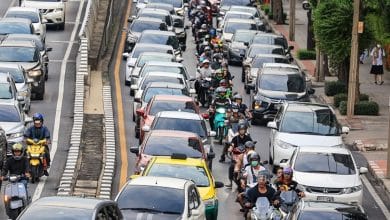 Major traffic jams hit Samsen Road as schools reopen in Bangkok | Thaiger