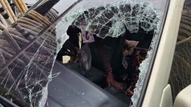 Stuck accelerator causes car to crash into pedestrian at Sattahip market | Thaiger