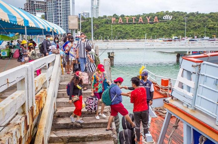 Tourism dips as Thailand tackles debt and sluggish growth | News by Thaiger