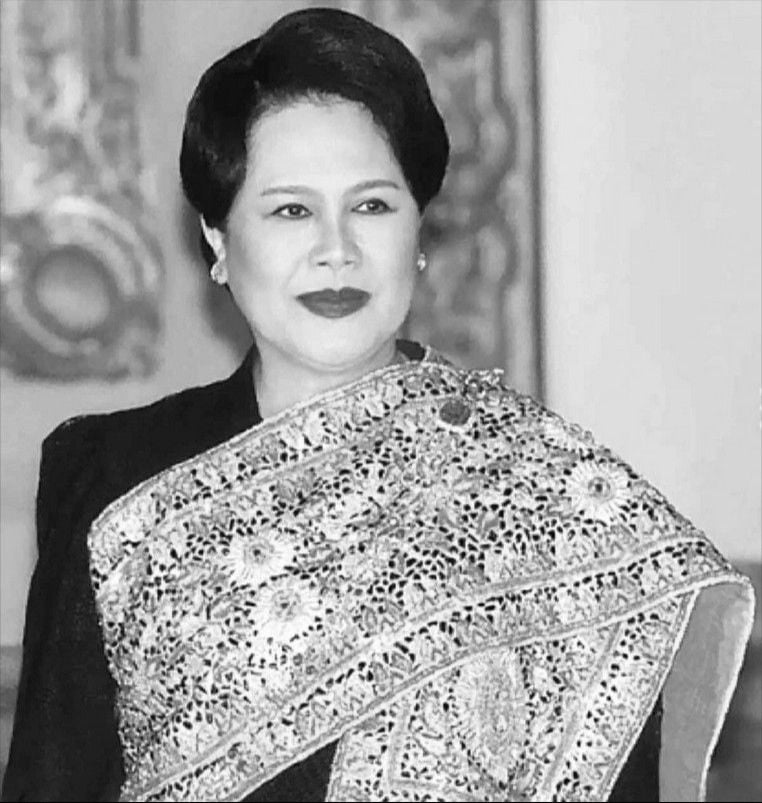 PM Anutin delays summit trip to lead Queen Mother funeral plans | News by Thaiger