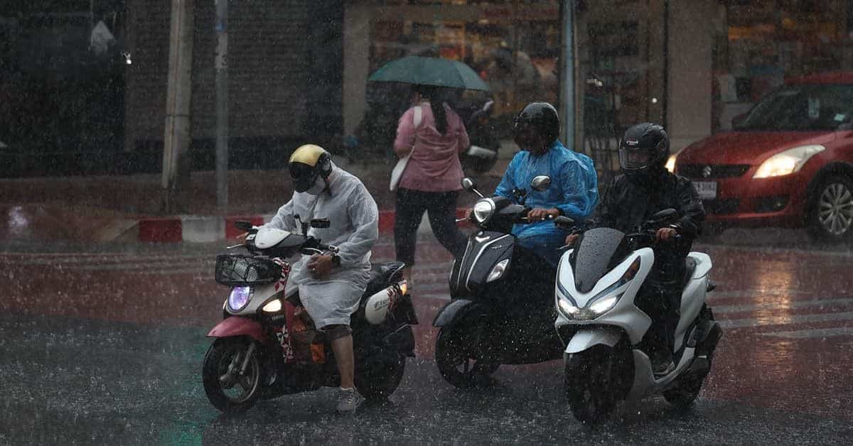Wet and wild: Heavy rain, cool mornings sweep across Thailand | News by Thaiger