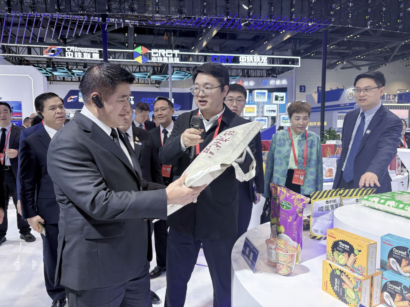 Thailand seals China deal to export 500k tonnes of rice | News by Thaiger