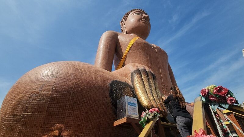 Central Thailand civil servant’s vow fulfilled with lucky numbers | News by Thaiger