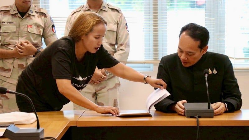 Phuket masseuses push for fair rules amid beach crackdown | News by Thaiger