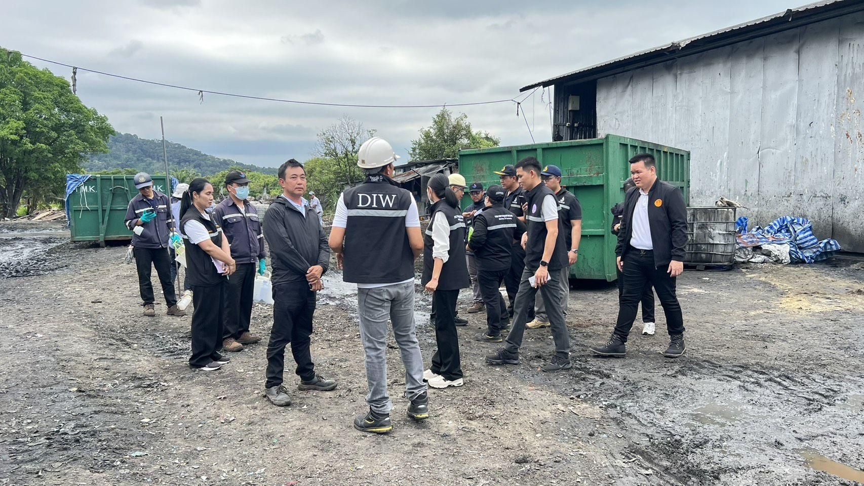 Officials raid Chon Buri plant over foul stench complaints | News by Thaiger