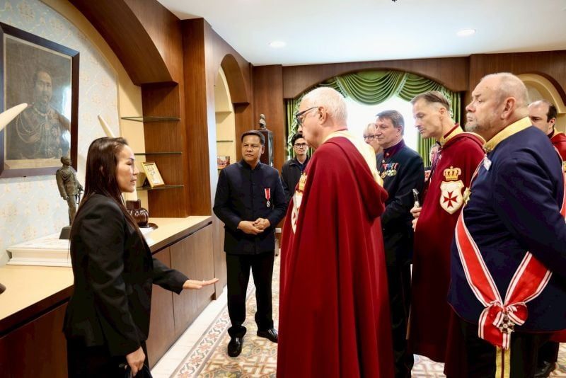 Royal order visits Phuket to back aid for the underprivileged | News by Thaiger