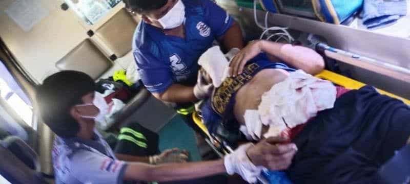 Phuket knife threat ends with man shot in leg during clash | News by Thaiger