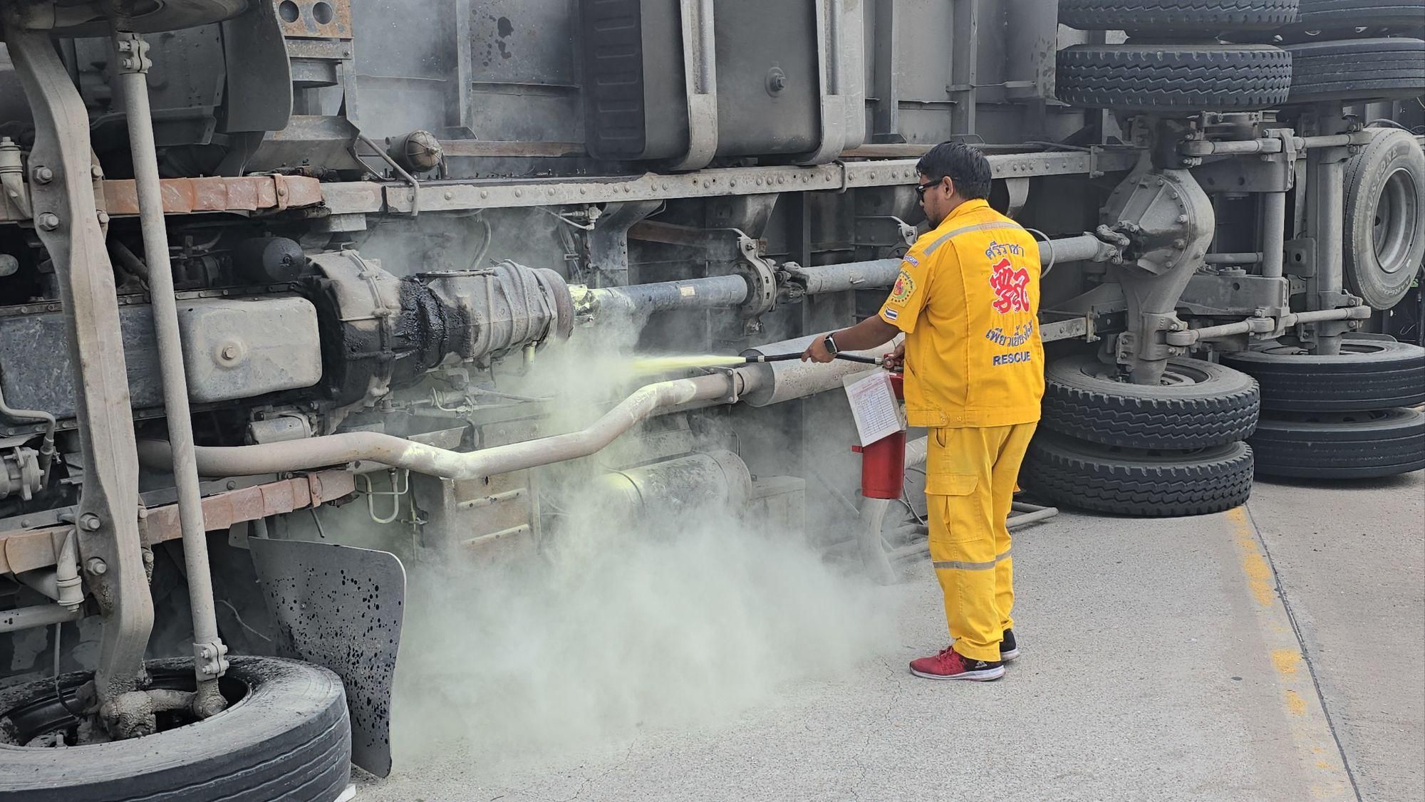 Brake failure kills truck driver in fiery Sri Racha pile-up | News by Thaiger