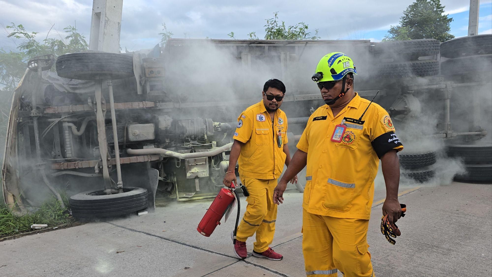 Brake failure kills truck driver in fiery Sri Racha pile-up | News by Thaiger