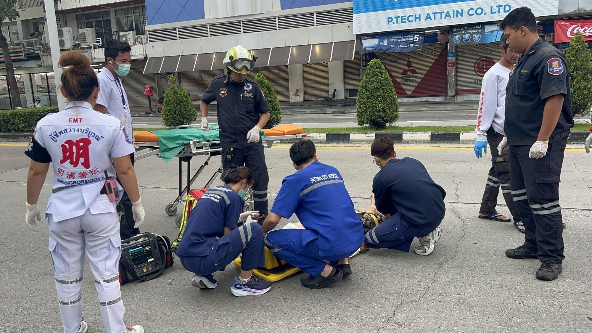 Motorcyclist dies after collapsing mid-ride on Pattaya street | News by Thaiger