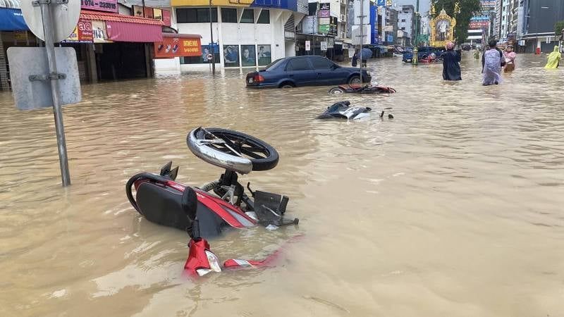 Phuket joins rescue push as floods devastate southern Thailand | News by Thaiger