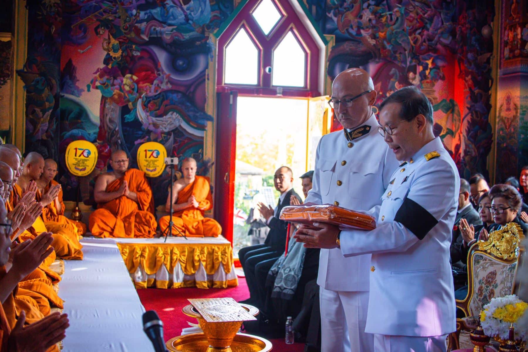 Thai-UK temple ceremony marks 170 years of friendship | News by Thaiger