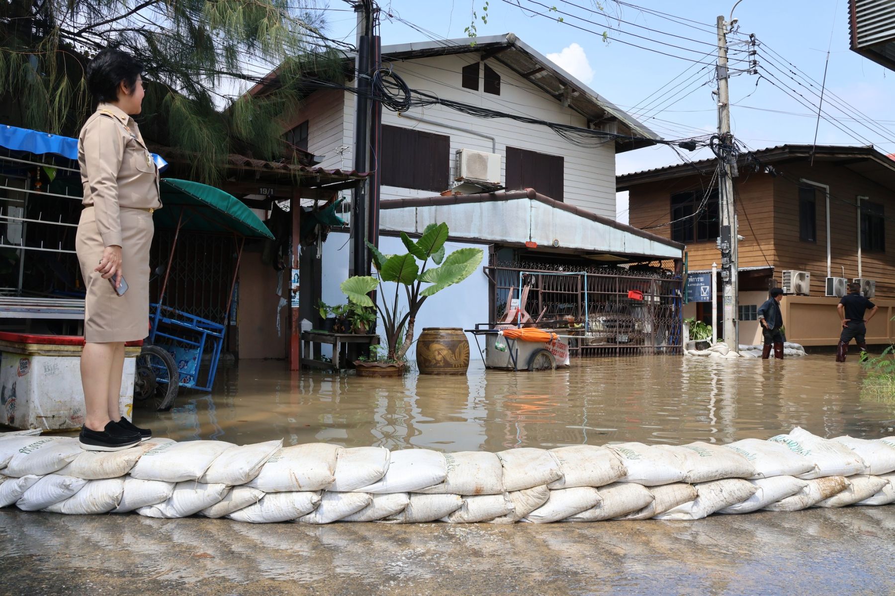 Bangkok braces for floods after sudden dam discharge | News by Thaiger