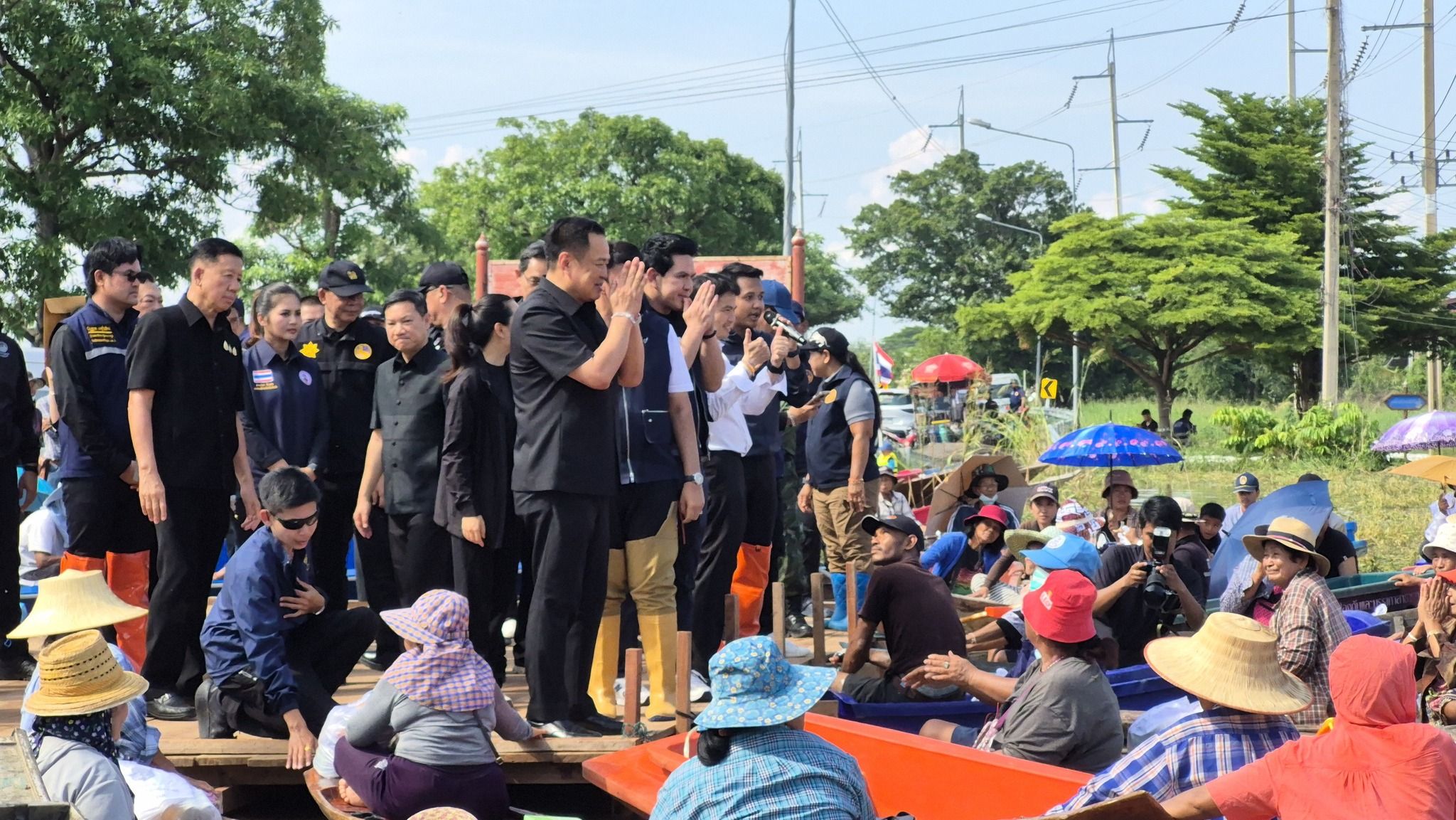 Bangkok underpass shut after flooding chaos and cable theft | News by Thaiger