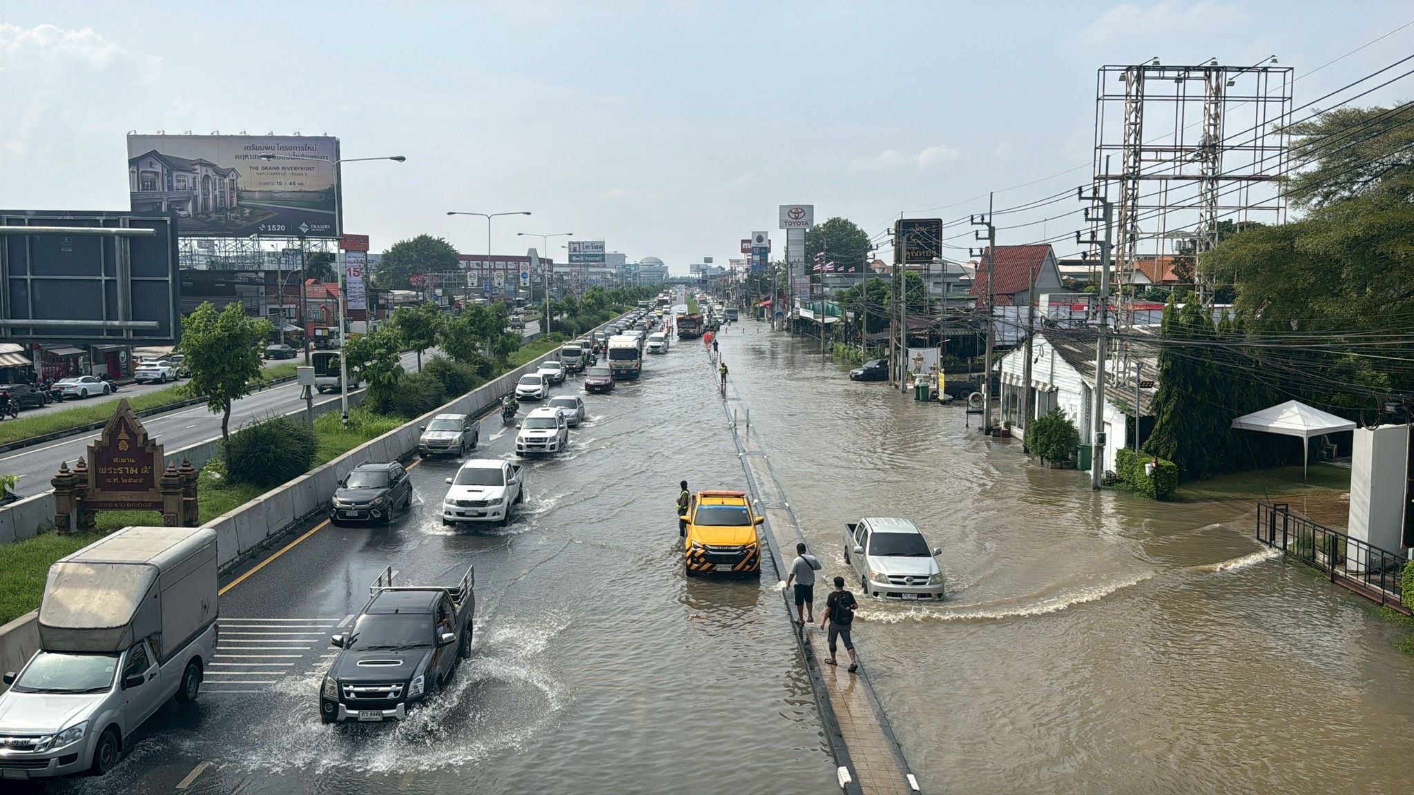 Stormy southern seas and chilly dawns grip Thailand | News by Thaiger