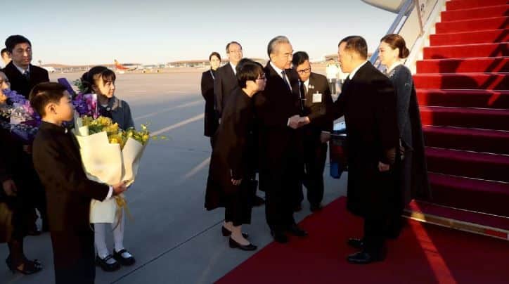 Thai king and queen make China visit to mark 50-year ties | News by Thaiger