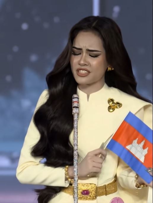 Miss Teen Cambodia contestant accuses Thailand of starting war (video) | News by Thaiger