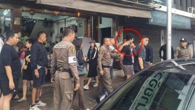 Thai driver punches police for clamping his car in no-parking area | Thaiger