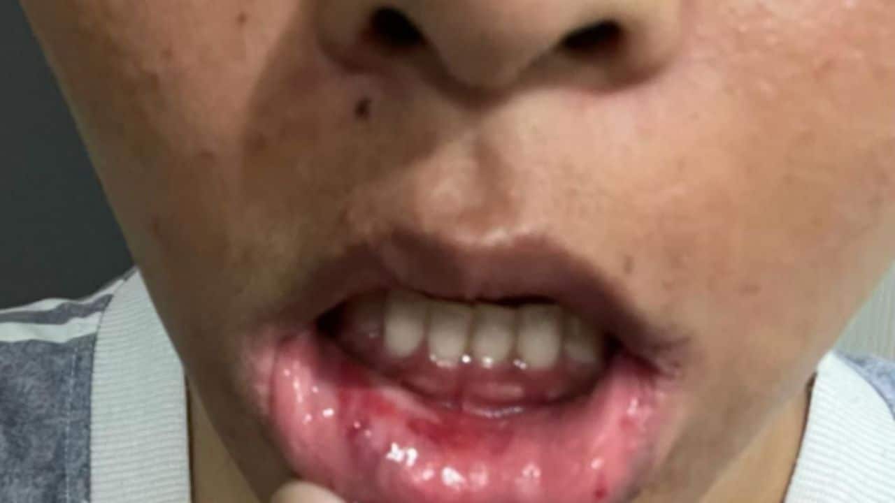 Male passenger attempts to rape taxi rider