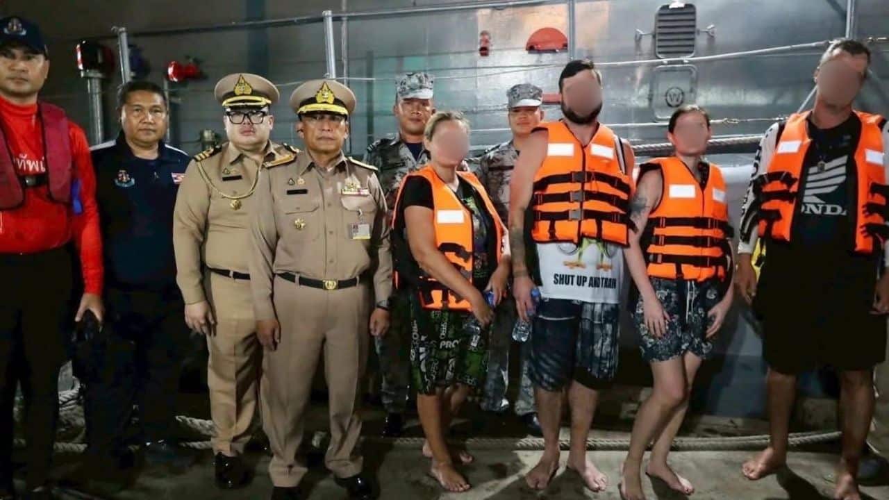 Foreign tourists rescued from speedboat accident in Phuket