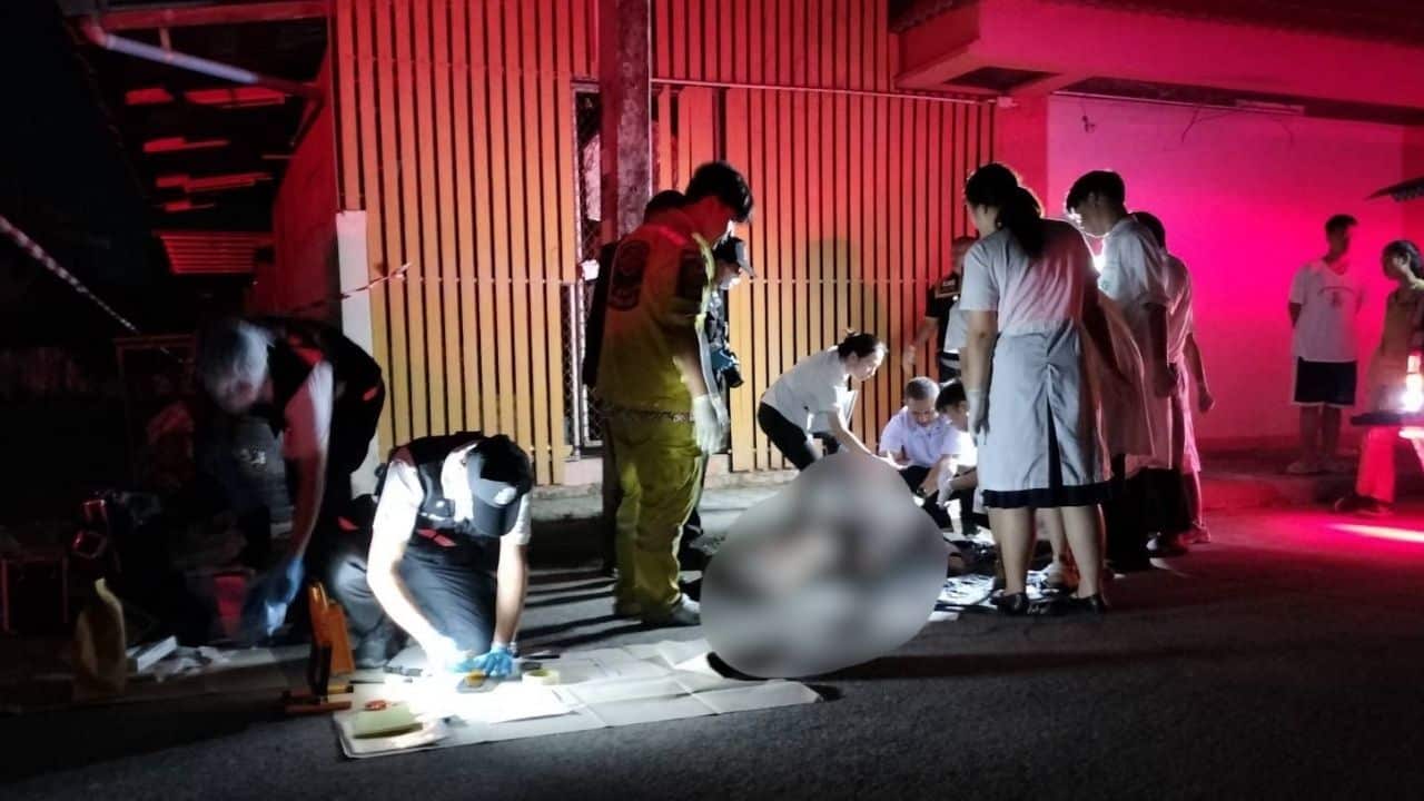 Тайский мужчина найден мертвым, повешенным на электрическом столбе в Чонбури