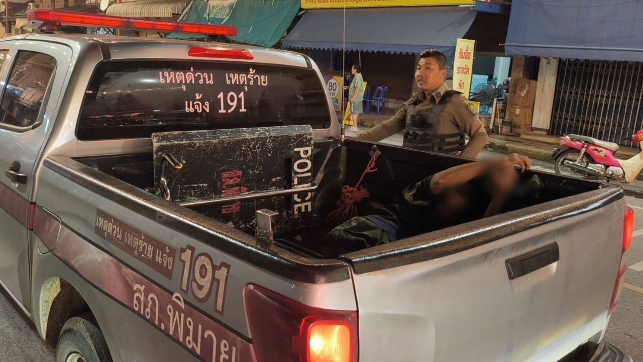 Долги заставили тайского мужчину разбить дверь банка в надежде попасть в тюрьму