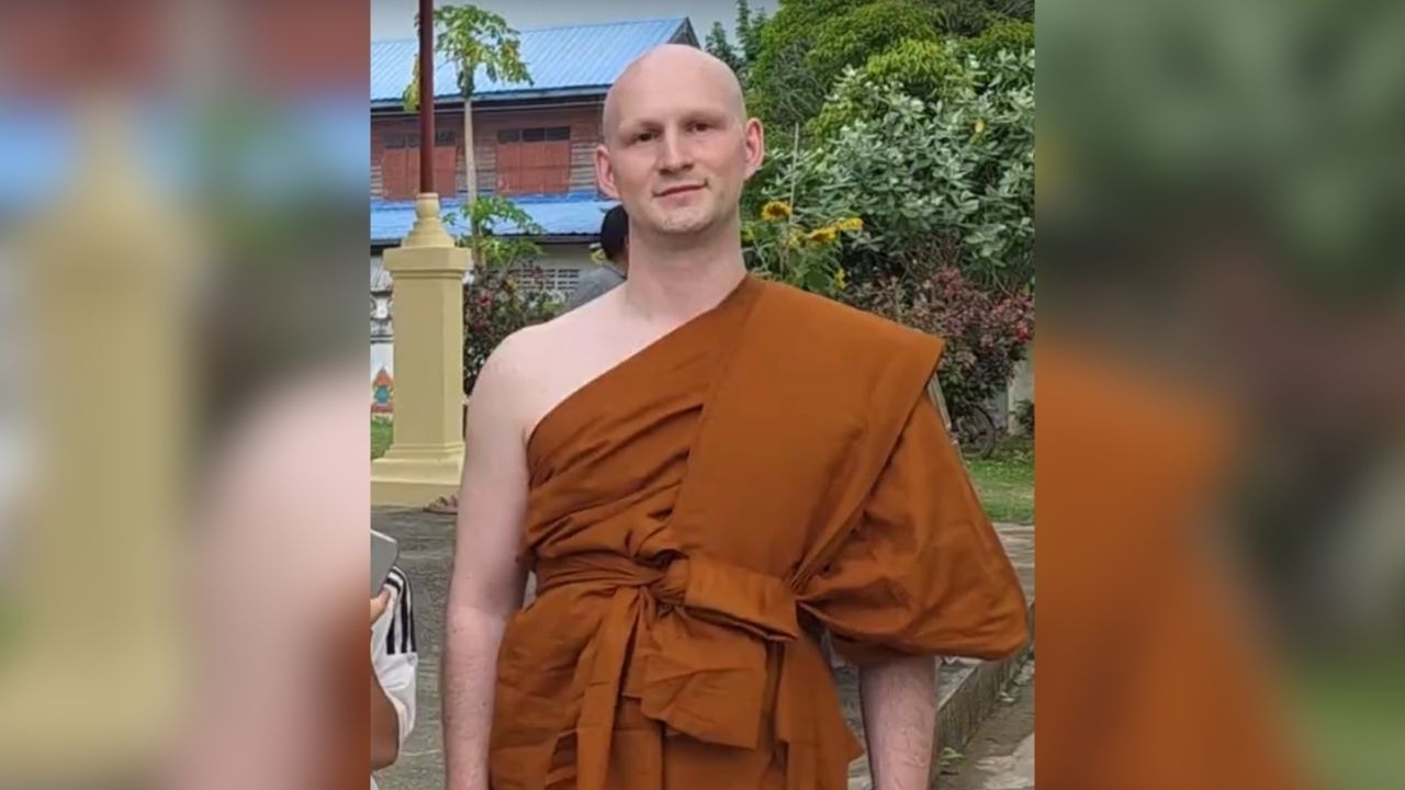 Foreign monk Thailand
