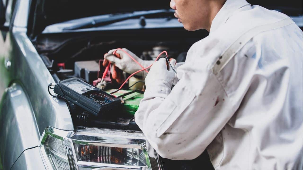 The maintenance costs for electric vehicles in Thailand are generally lower than those for petrol vehicles.