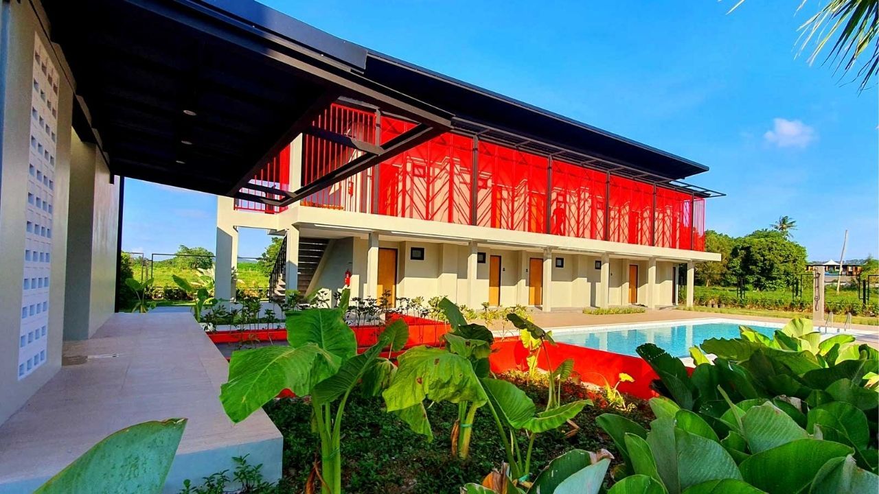 Accommodation options near a gym in Phuket for fitness travelers.