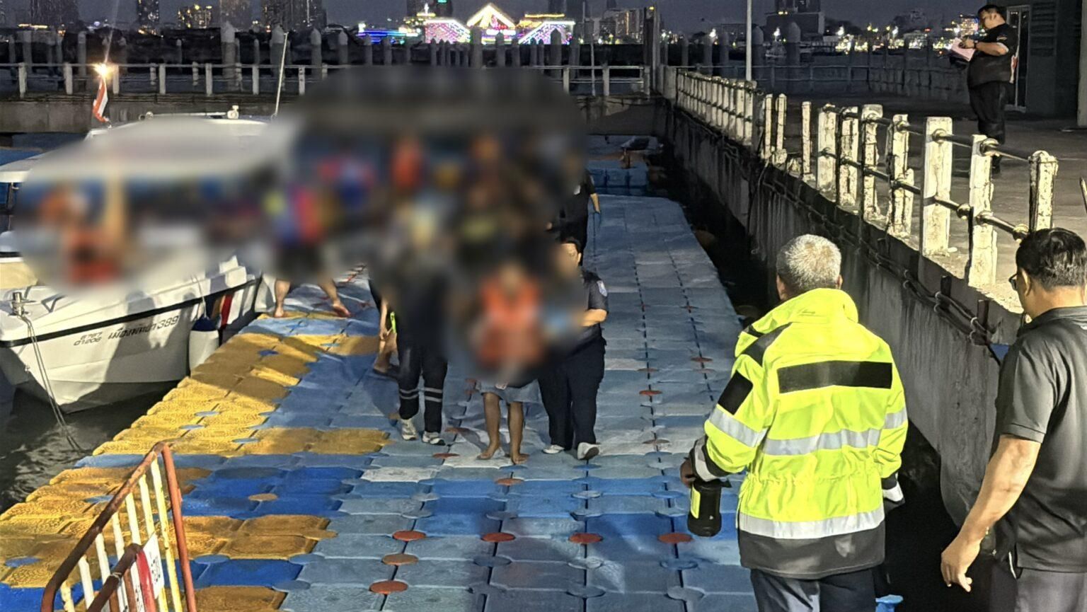 Pattaya boat sinks in storm, 14 tourists rescued | News by Thaiger