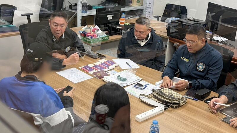 Gang deceives student in 10 million baht scam | Thaiger