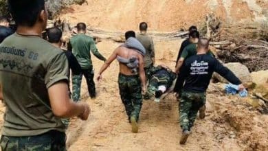 Thai PM to suspend Cambodia peace declaration after recent landmine explosion | Thaiger