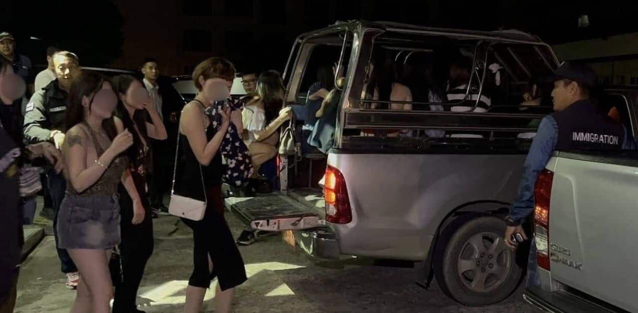 Vietnamese women arrested for working illegally in Pattaya