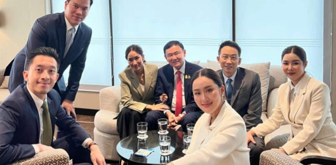 Thaksin and family