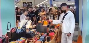 4 foreigners at large after stealing at Phuket shopping mall | Thaiger