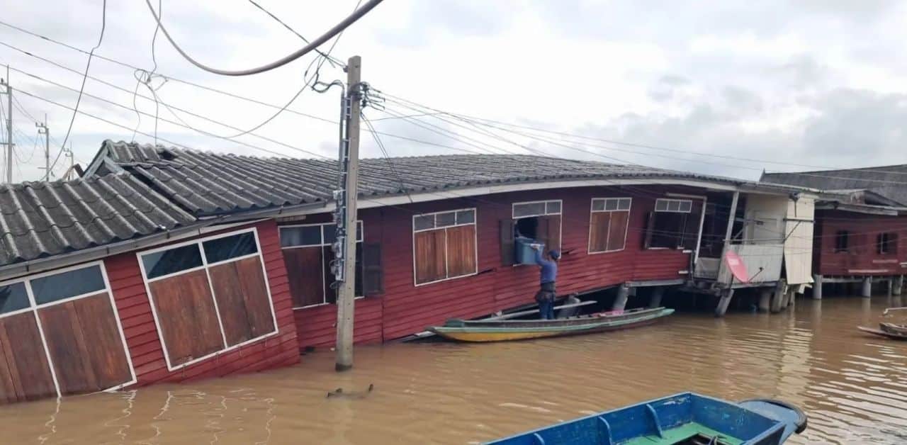 Tugboat accident Nonthaburi