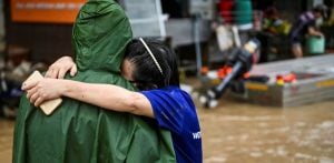 Government confirms 55 flood deaths; police found over 100 bodies | Thaiger