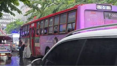 Bangkok public bus crashes and kills woman while crossing road | Thaiger