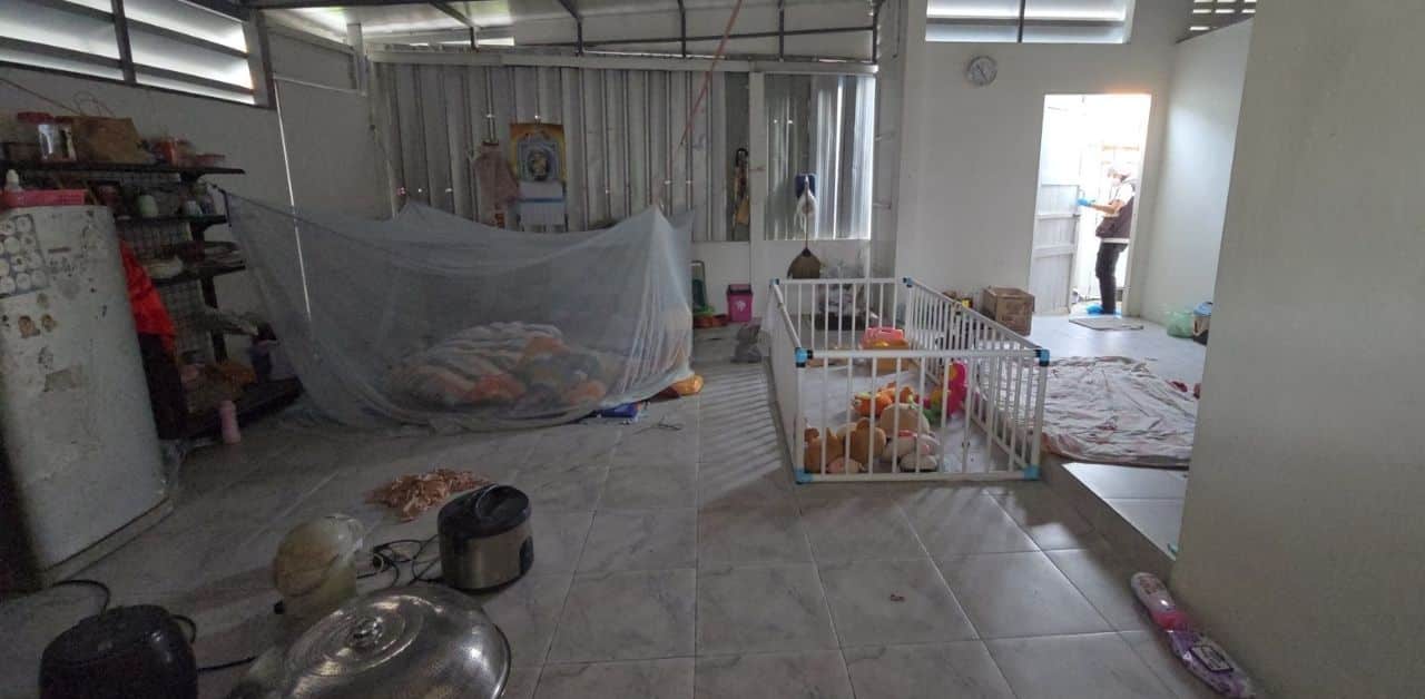 Murder-suicide suspected in deaths of family of five in Chon Buri