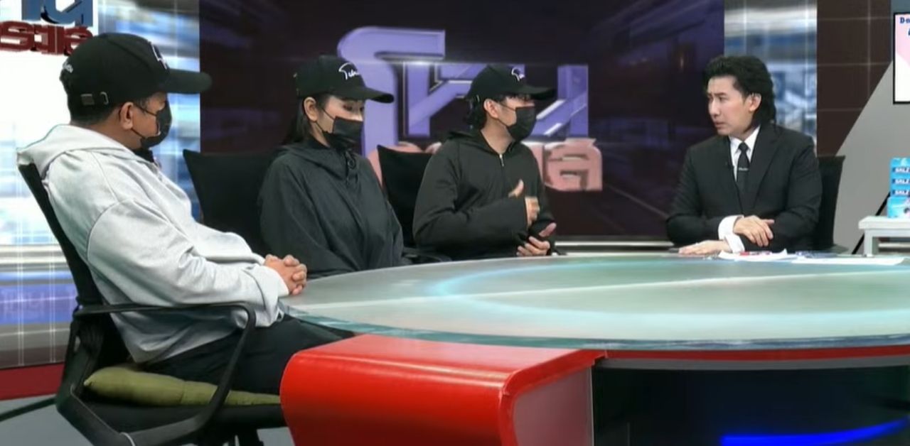 Breaking mother's safe to steal assets under control of call centre scam