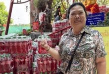 Ayutthaya businesswoman offers red drinks for lottery luck | Thaiger
