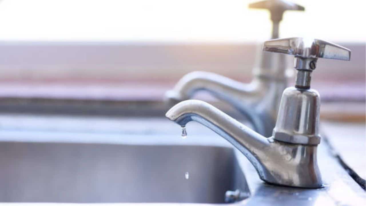 Bangkok water warning: Taps to run dry in 27 areas tonight | Thaiger