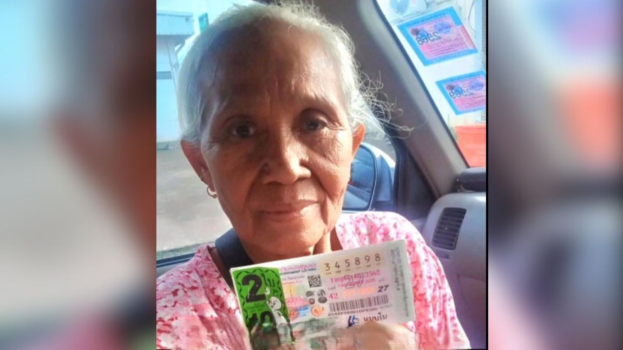 Maha Sarakham gran hits 12 million baht lottery jackpot | Thaiger