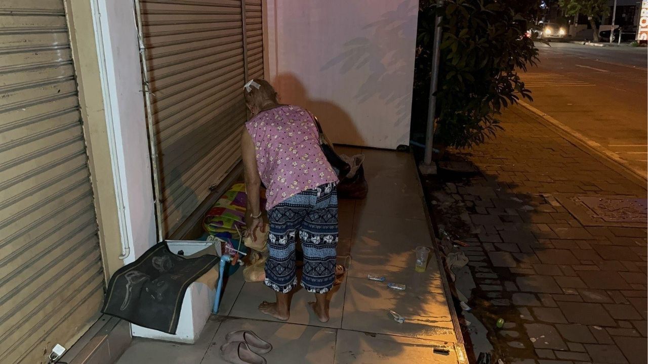 Pattaya man attacks gran with metal bar over money dispute | Thaiger