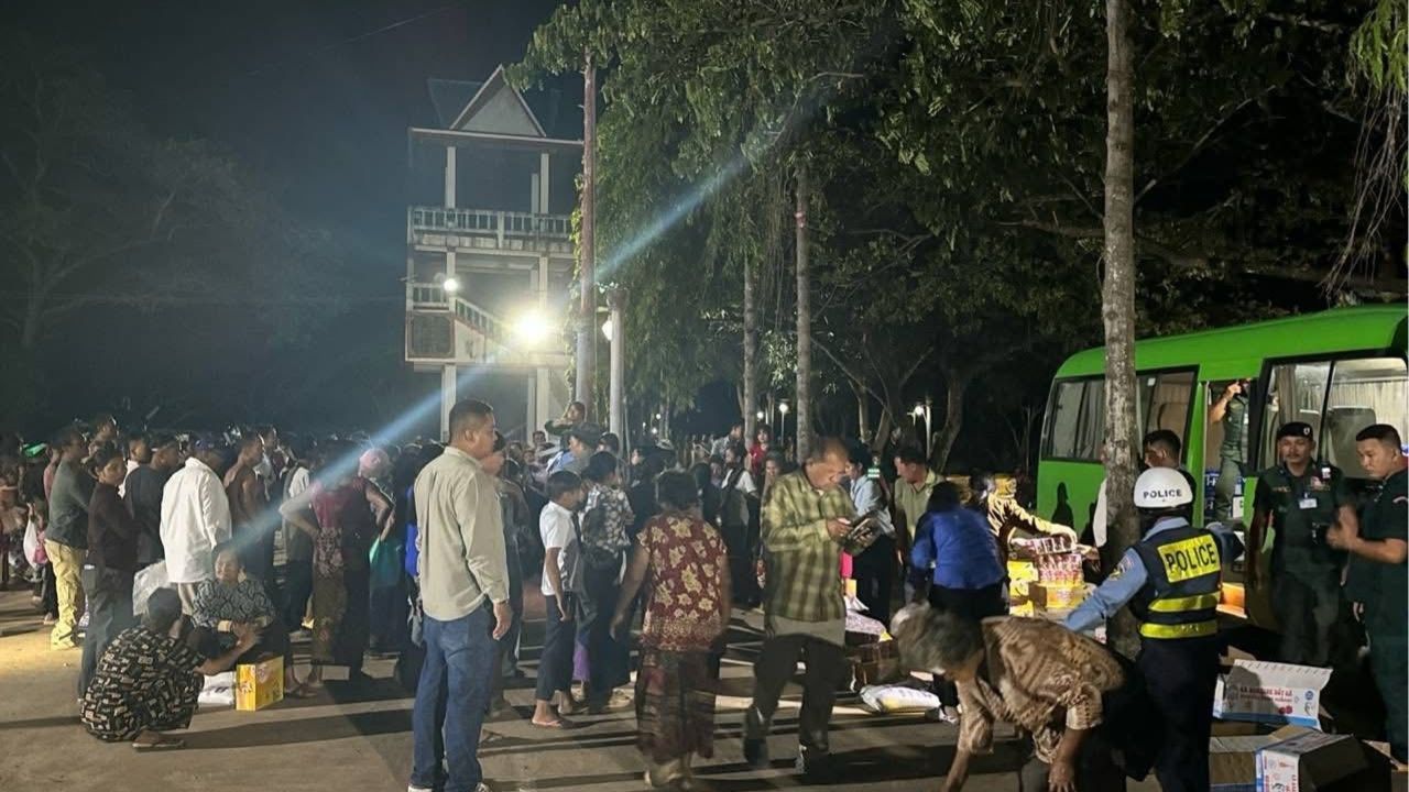 Sa Kaeo border blast triggers panic and cross-border blame | Thaiger