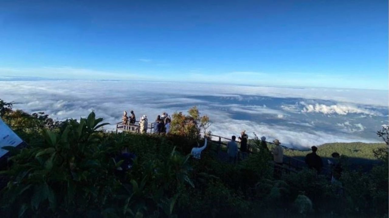 Thailand hit by cold snaps up north and storms down south | Thaiger