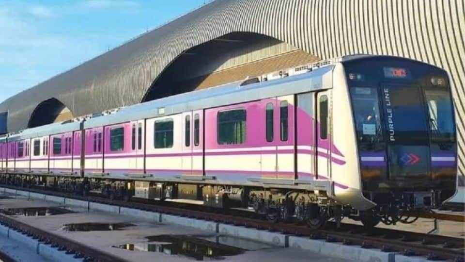 Transport ministry eyes 40-baht day pass for train lines | News by Thaiger