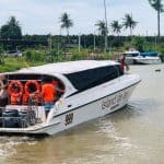 47 tourists rescued after Koh Kut boat splits at sea | Thaiger